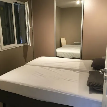 בית נופש Villa-castellane קסטלאנטה