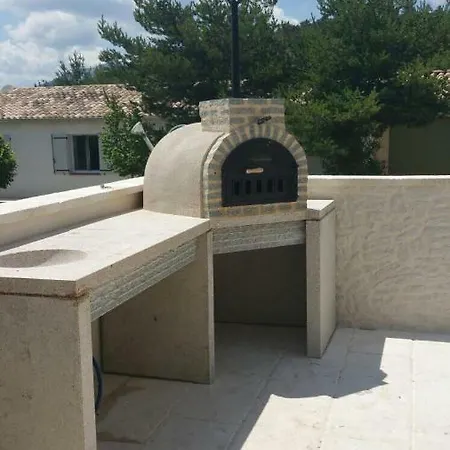 Villa-castellane בית נופש