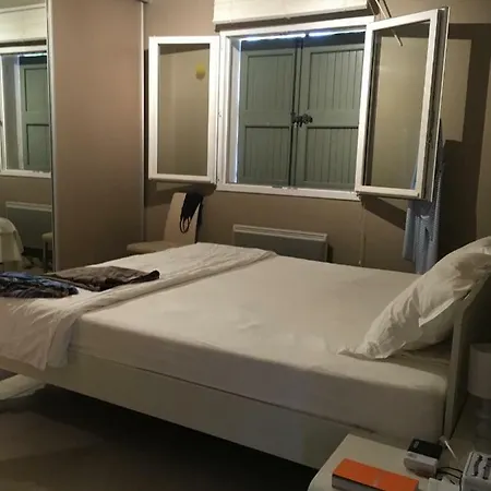 Villa-castellane Vakantiehuis *