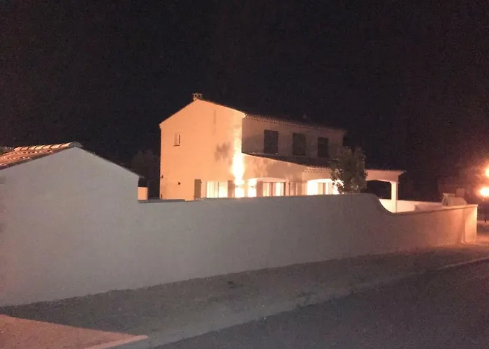 Villa-castellane 度假居 卡斯特拉讷